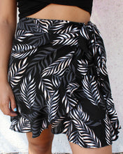 Cargar imagen en el visor de la galería, Hojas
