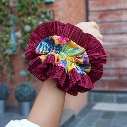 Scrunchie Amapola, hecho a mano en Chile — Elefanterosado