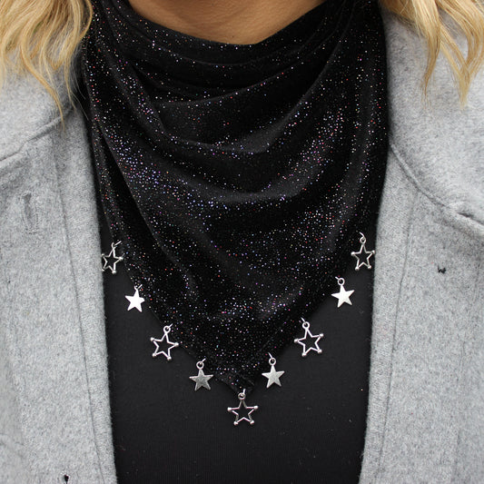 Bandana Amelia, vista de detalle, hecha a mano — Elefanterosado