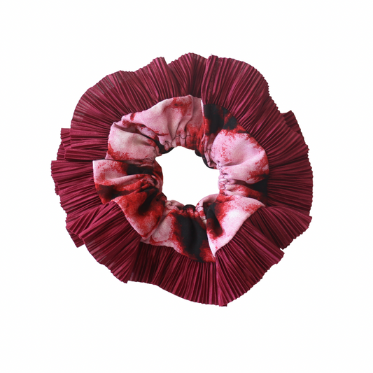 Scrunchie Tie Dye, vista de detalle, hecho a mano — Elefanterosado
